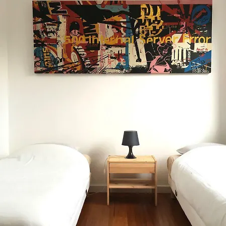 Apartment Art_booking . . . By Benoit_b